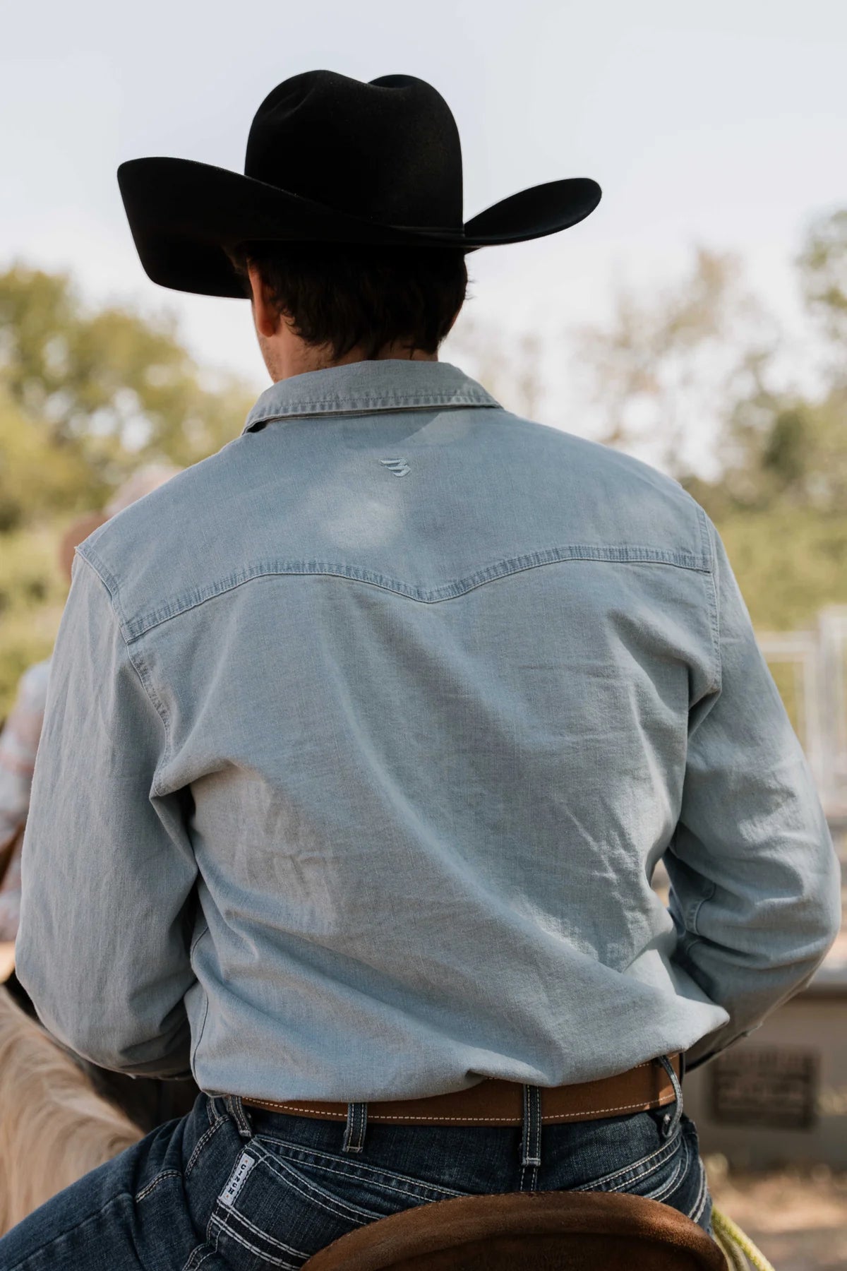 Long Sleeve - Denim Pearl Snap - Light Washed CDLS-LW