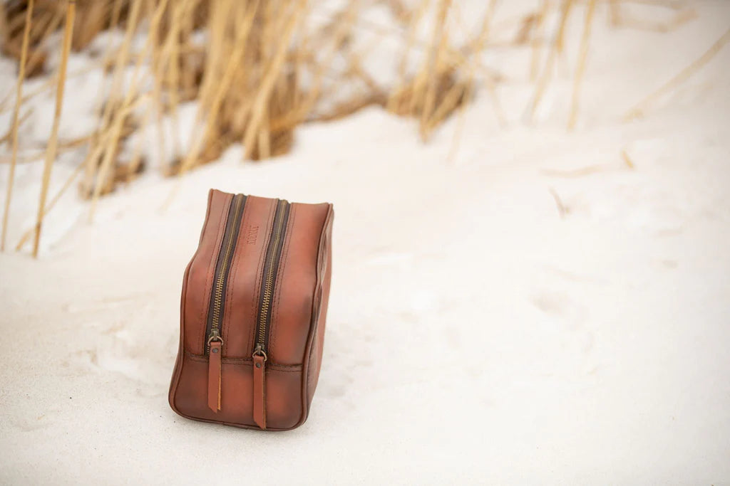 LIMITED EDITION - Yukon Dopp Bag Mahogany