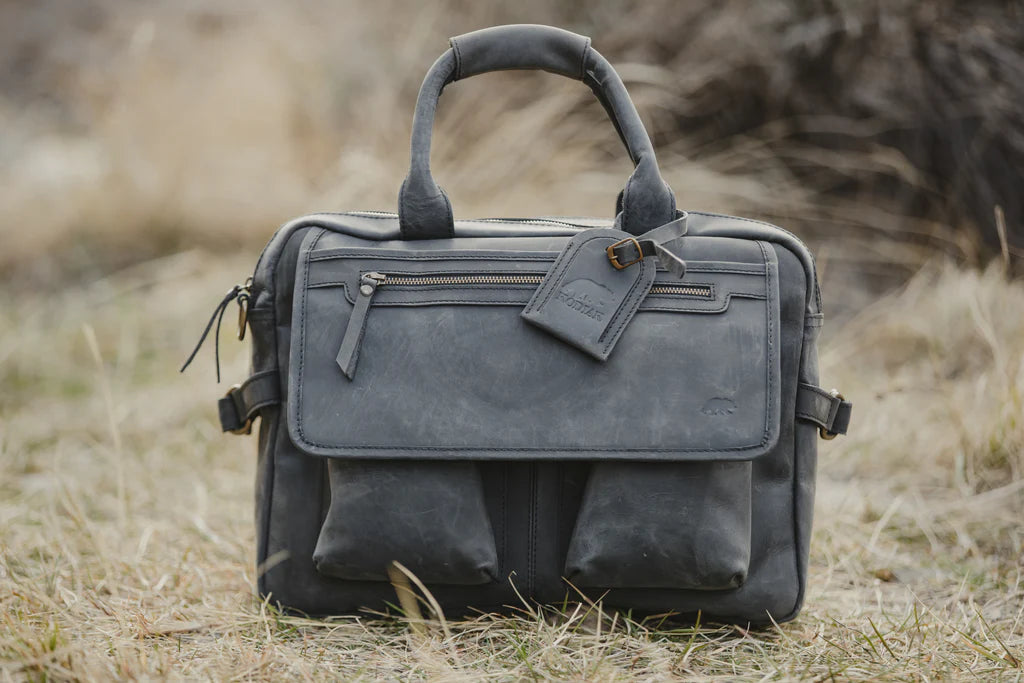 LIMITED EDITION - Yukon Pilot Bag Charcoal Gray