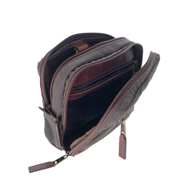 Canvas Hanging Toiletry Bag bark