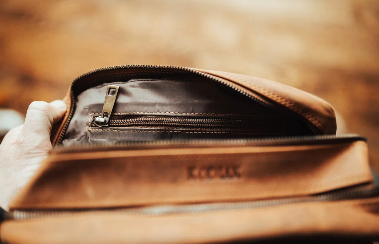 Buffalo Leather Dopp - LG - Dark Walnut